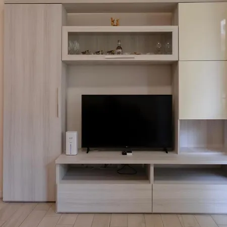 Tramvia Con Parcheggio Privato * Florença