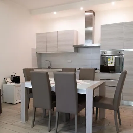 Tramvia Con Parcheggio Privato Apartamento Florença