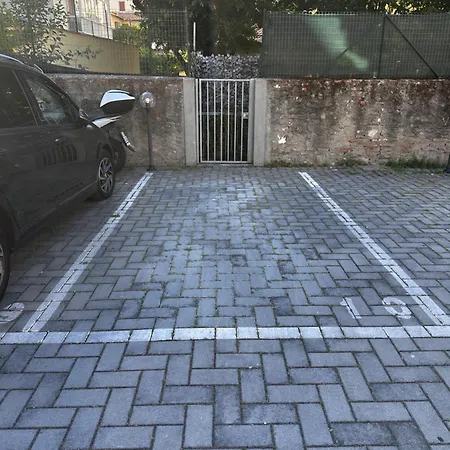 Апартаменты Tramvia Con Parcheggio Privato *