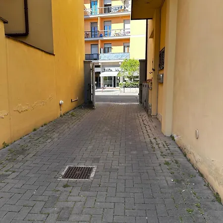 Апартаменты Tramvia Con Parcheggio Privato